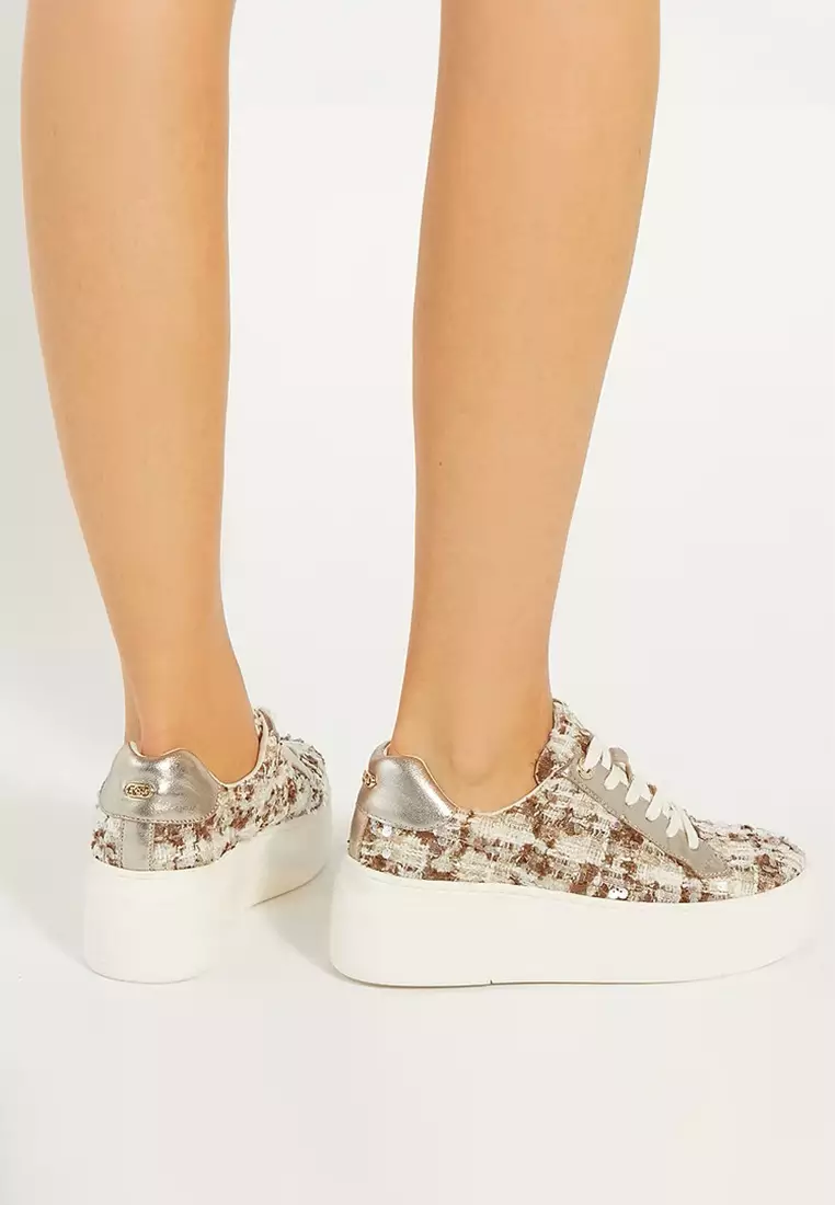 Episode Sneakers