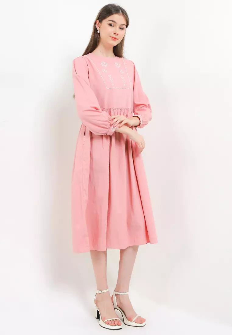 Kk Konyaku Ldr Embroidered Dress