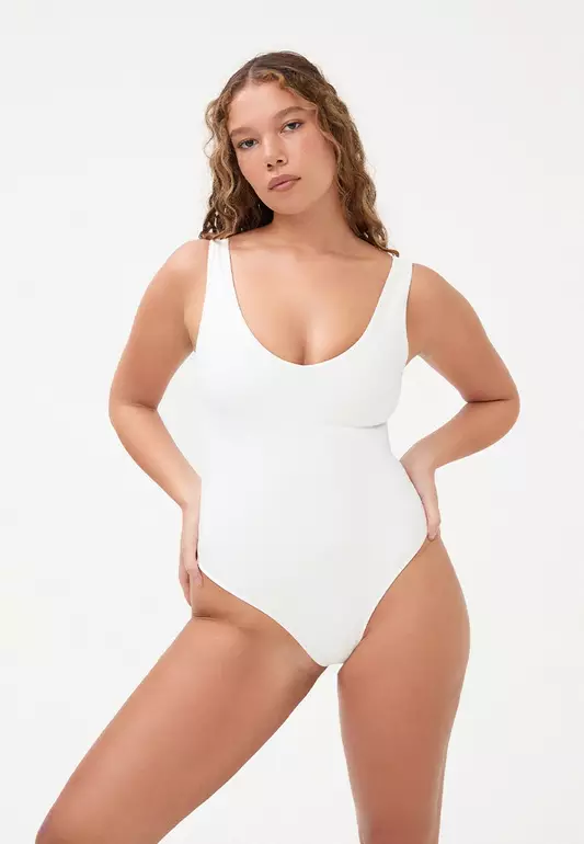 Svelte V-Neck Bodysuit – White