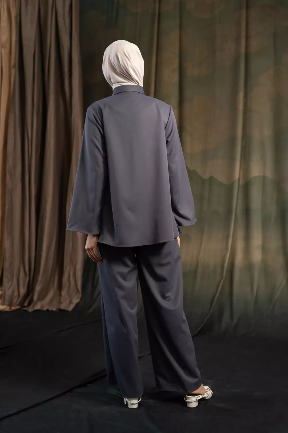 Klamby - Caroline Blouse Charcoal