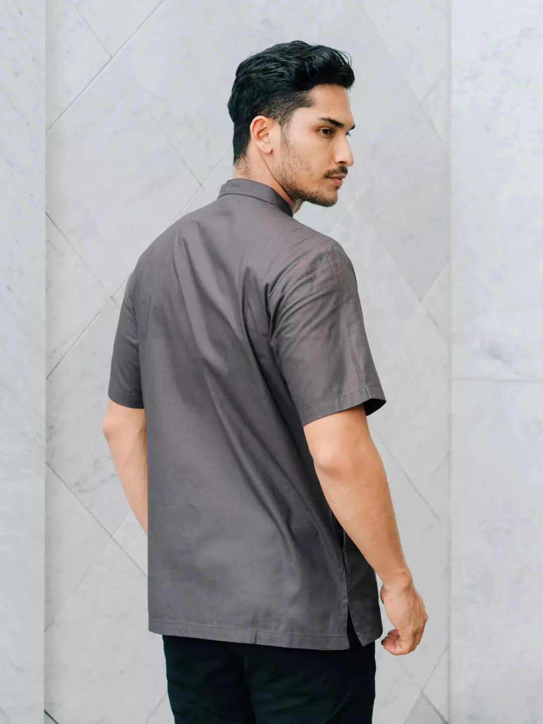 Adyatma Baju Koko Bordir Pria COTTON COMBED TWILL Dark Grey Regular Fit Baju Muslim Pria Lengan Pendek