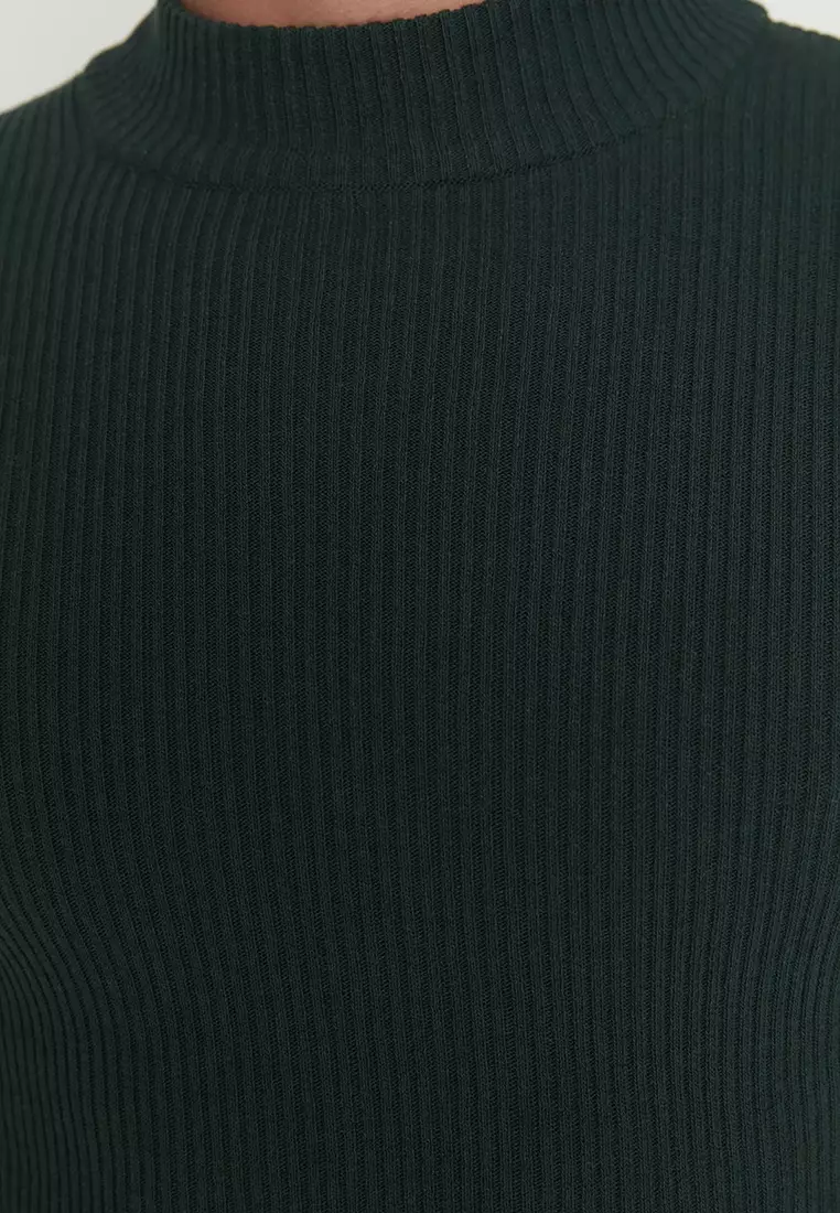 Slim Fit Buttoned Polo Neck Corduroy Knitted Sweater