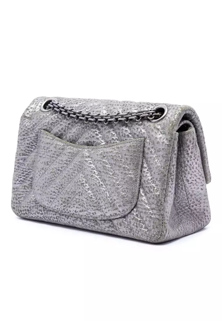 Pre-Loved Chanel Chevron Metallic Textured Calfskin Reissue 2.55 Double Flap 224