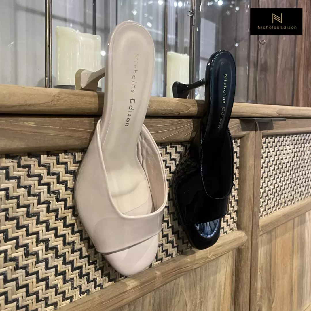 Nicholas Edison Heel Fika Beige