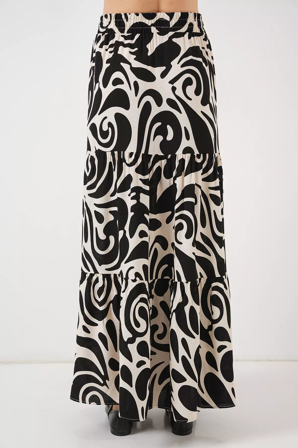1898 Patterned Long Skirt - C.Black