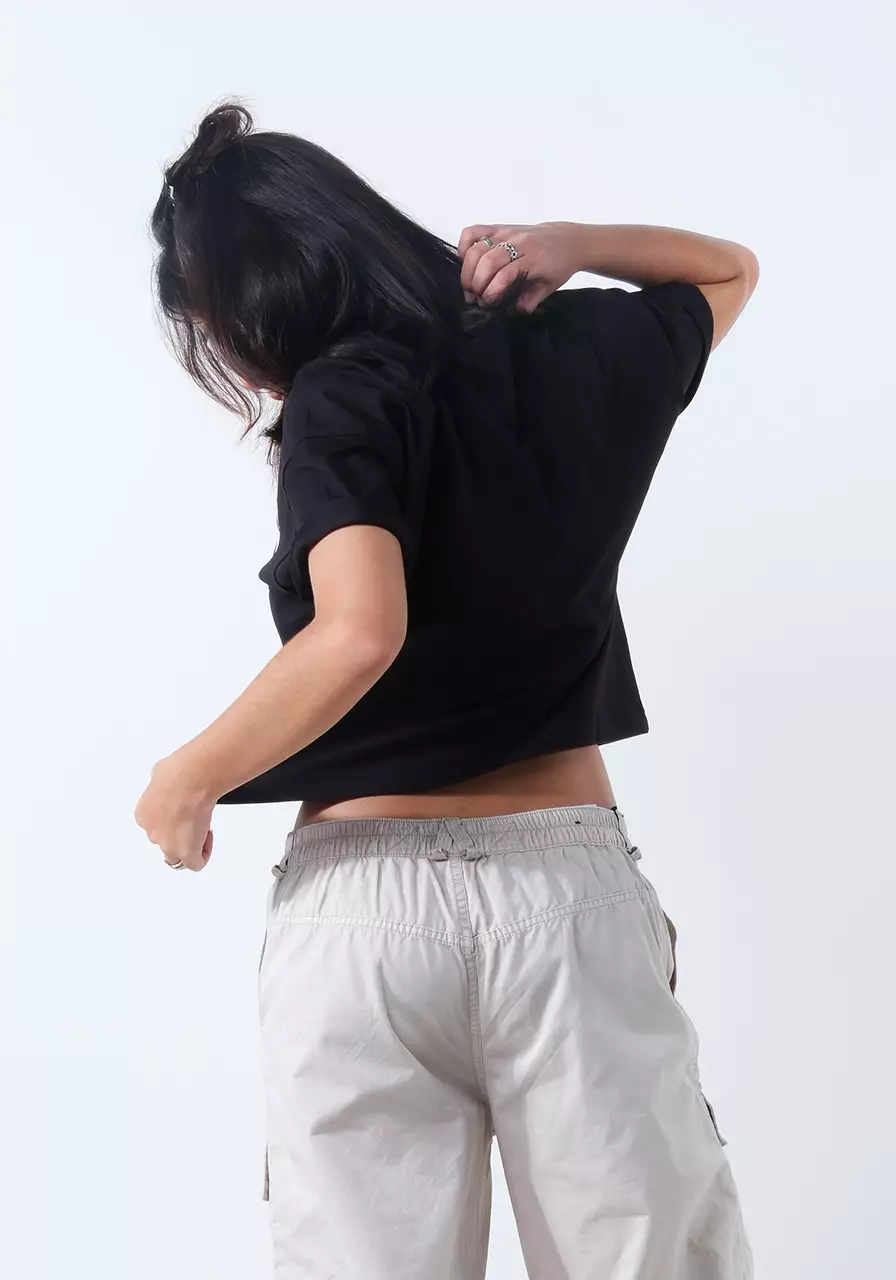 Kaos Wanita Boxy Tee Ruby Black