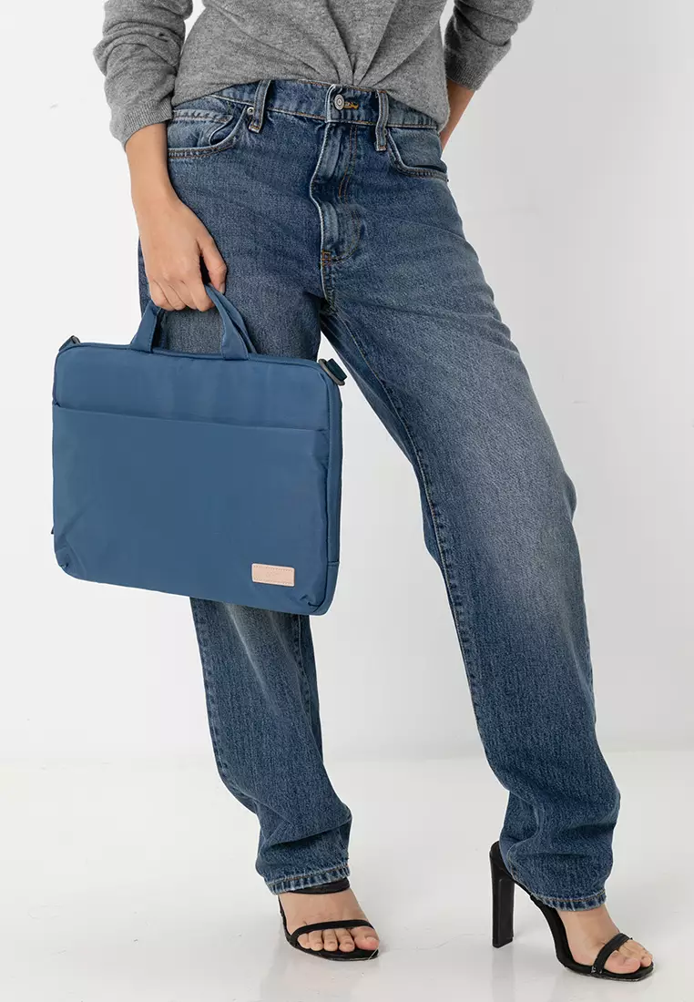 Minimalist Convertible Laptop Bag