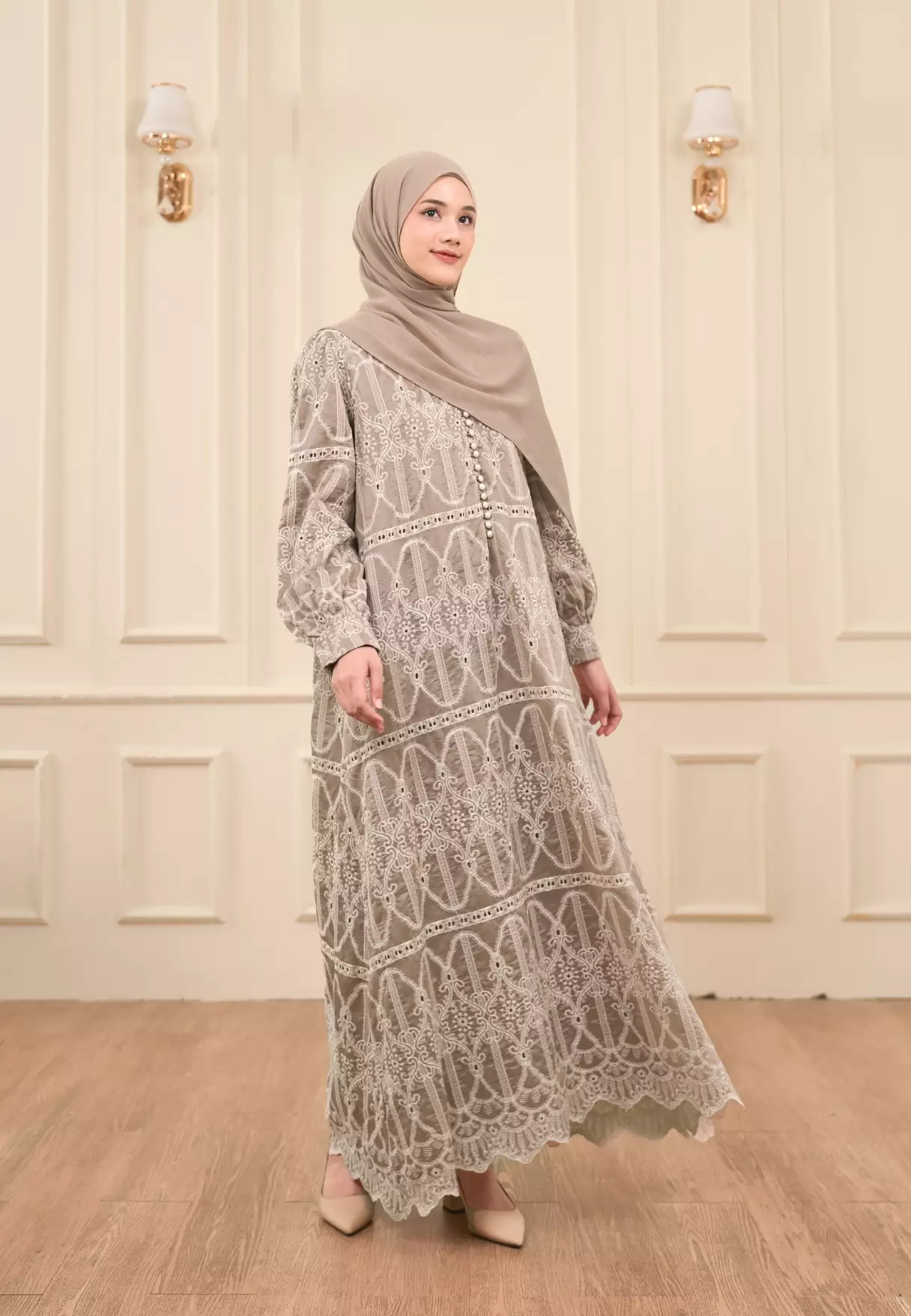 Saffiya Dress - Taupe
