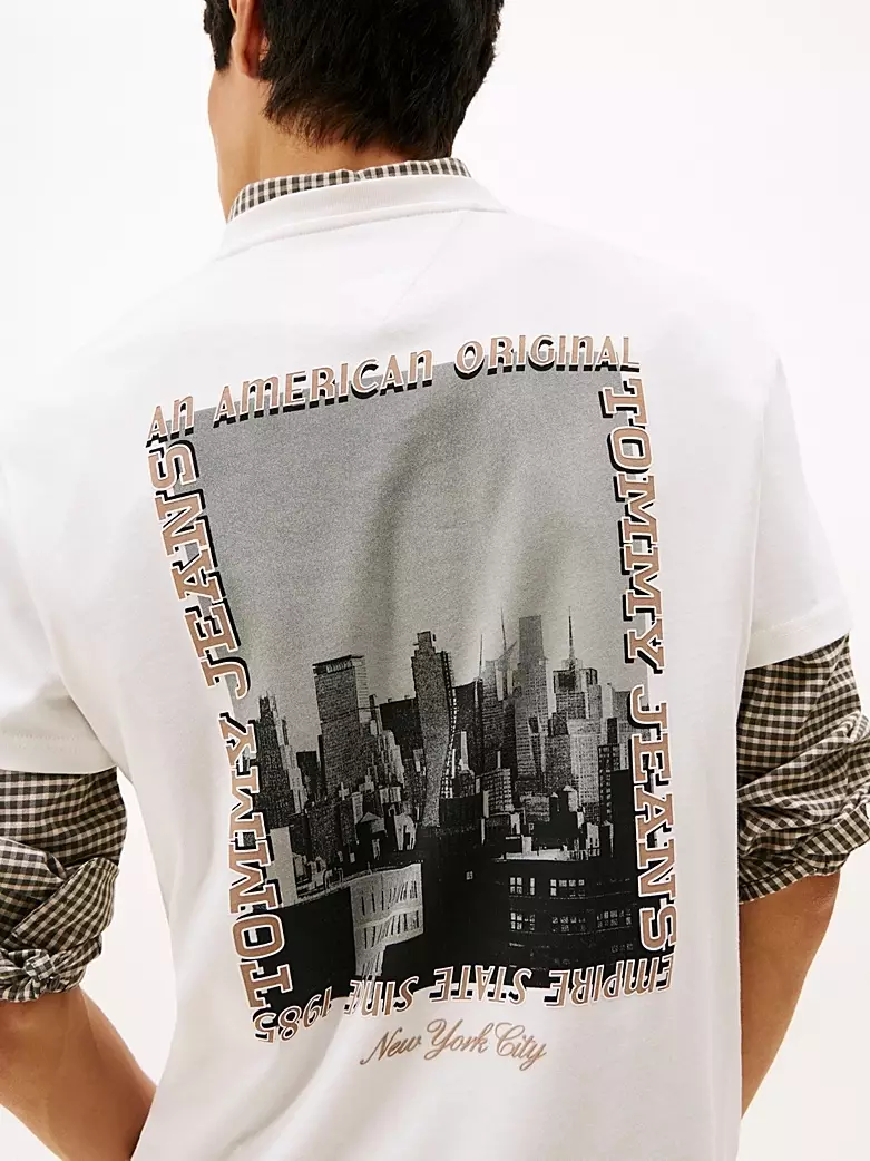 Tommy Jeans - Tommy Jeans Back Photo Graphic T-Shirt