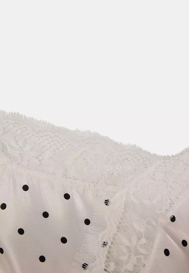 Black-White Polka Dot Patterned Asymmetrical Lace Detailed Satin Woven Nightgown Thmss26Gc8