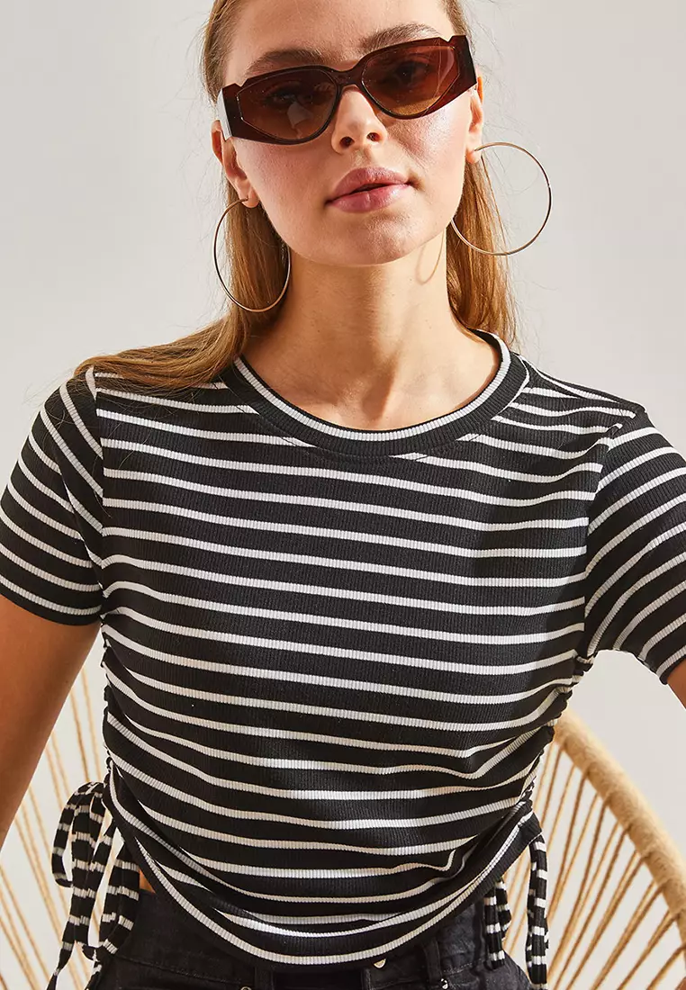 Buy Bianco Lucci Crew Neck Striped Blouse 2024 Online | ZALORA Philippines