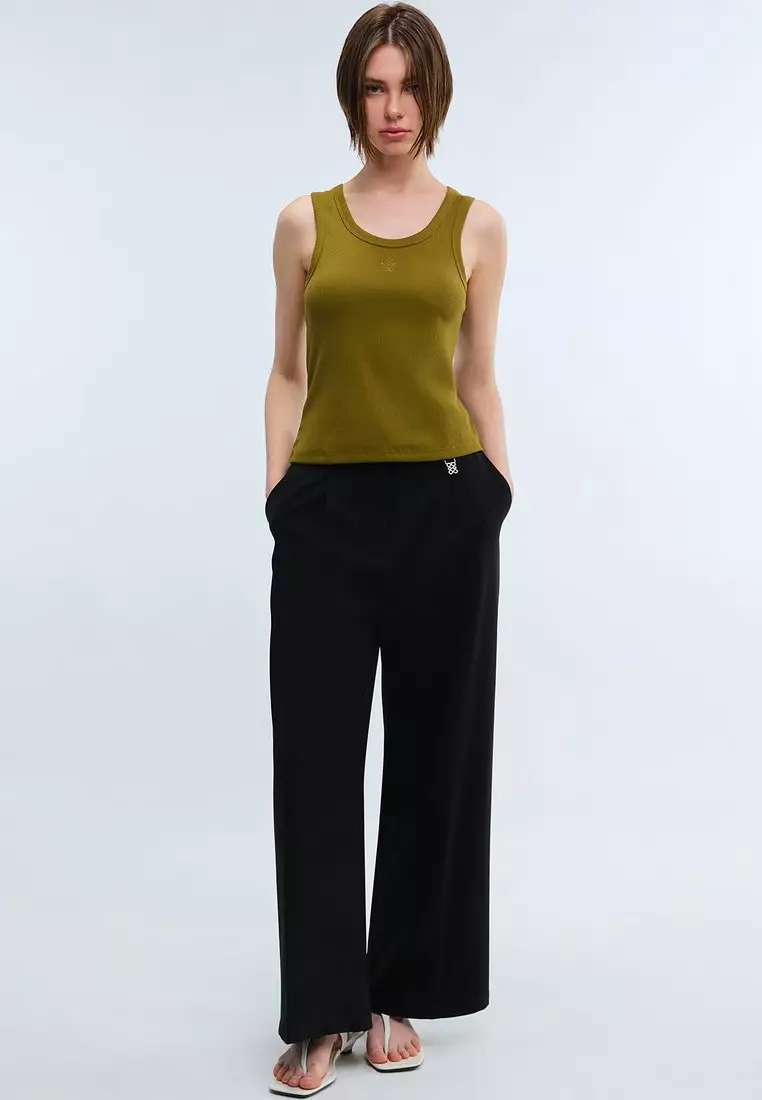 Ribbed Scoop Neck Tank Top - Green