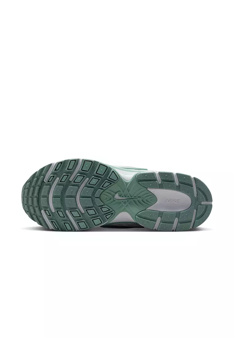 V5 RNR Women's Shoes