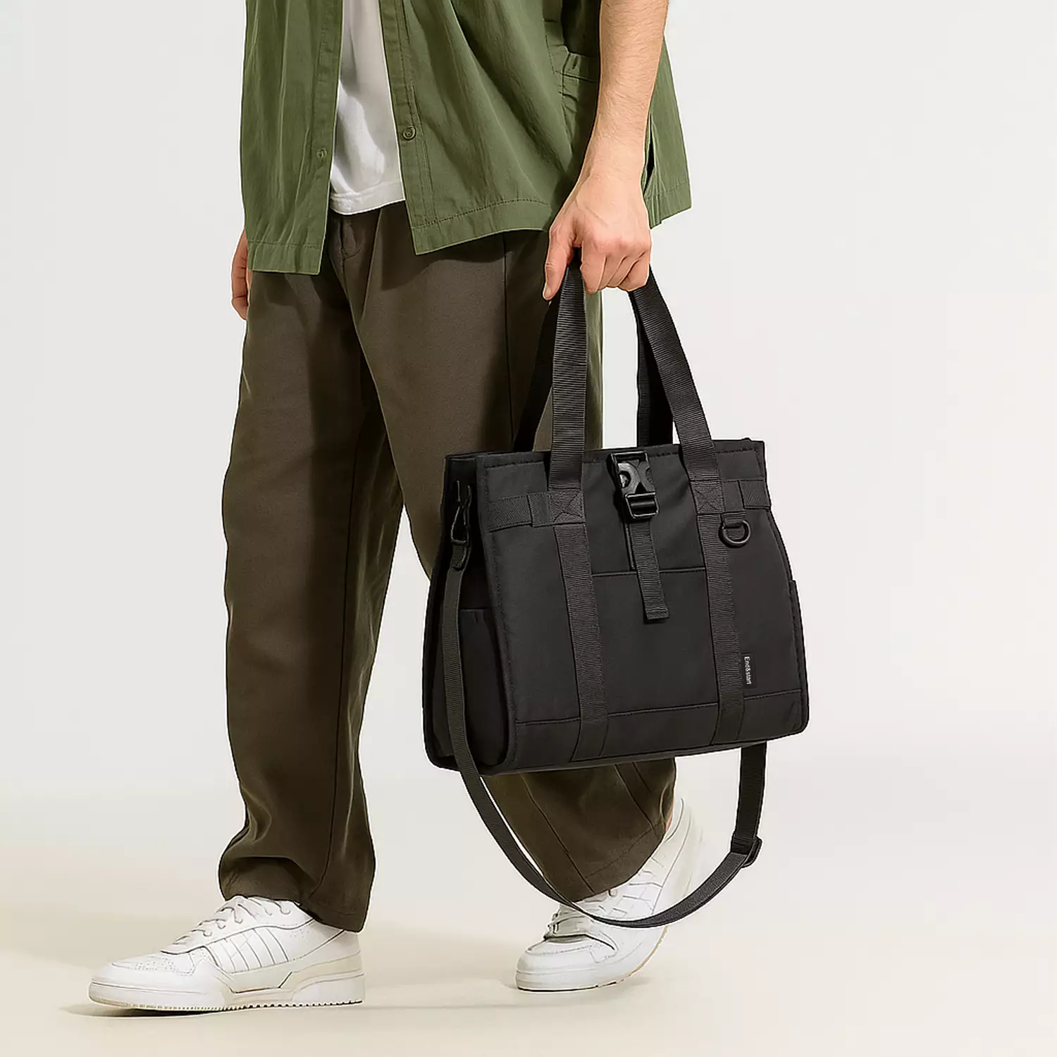Wakakids Tas Totebag Selempang Crossbody Bag Classic Premium Nylon Tas Kerja Kuliah 2in1 K7032 Venjr Hitam
