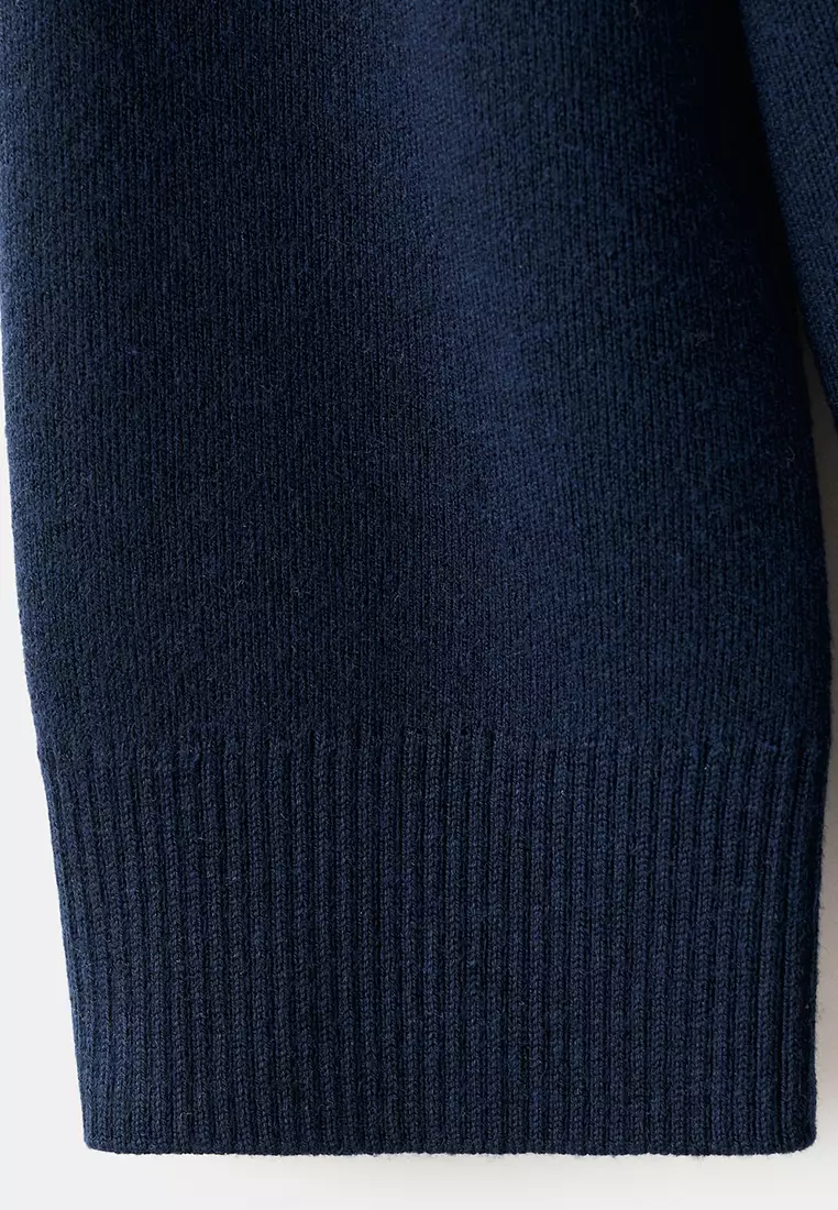 V-Neck Knitted Cardigan