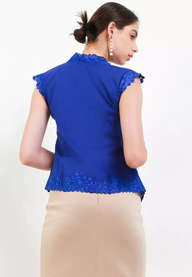 Kebaya Kutung Senada