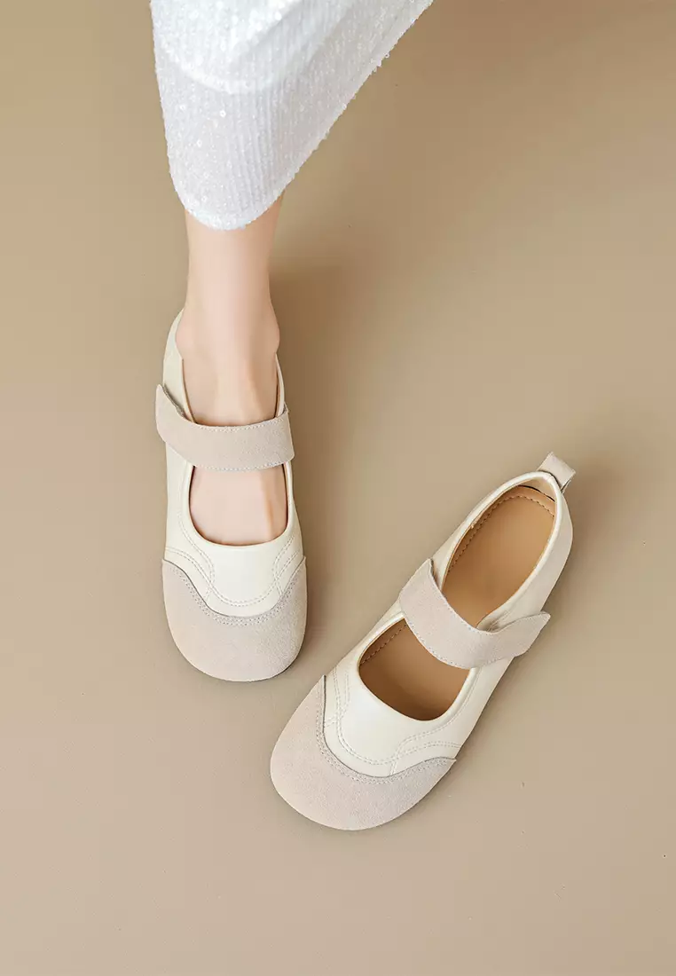 Comfortable Velcro Mary Jane Shoes WW612-2