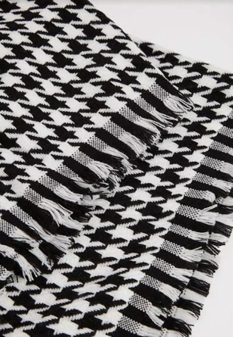 Houndstooth Cashmere Shawl Syal Wanita Black