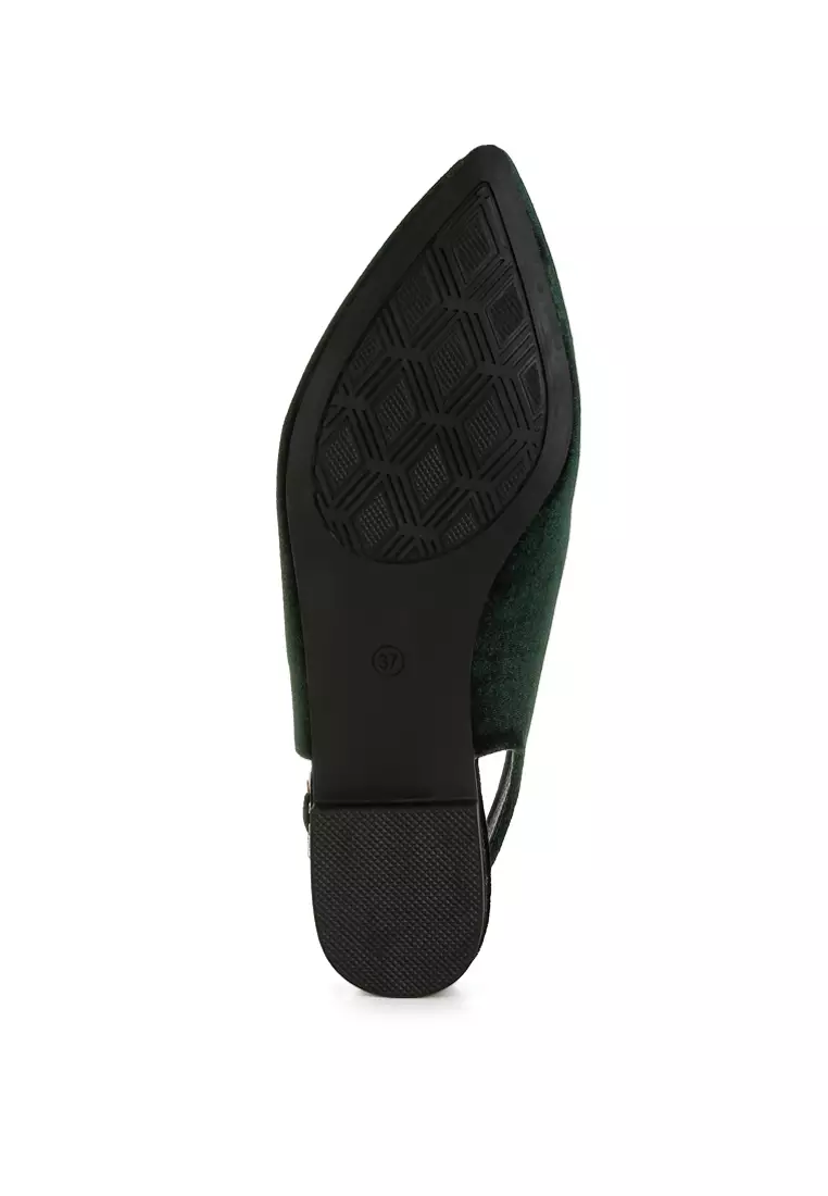 Sandal Datar Slingback Beludru Warna Hijau