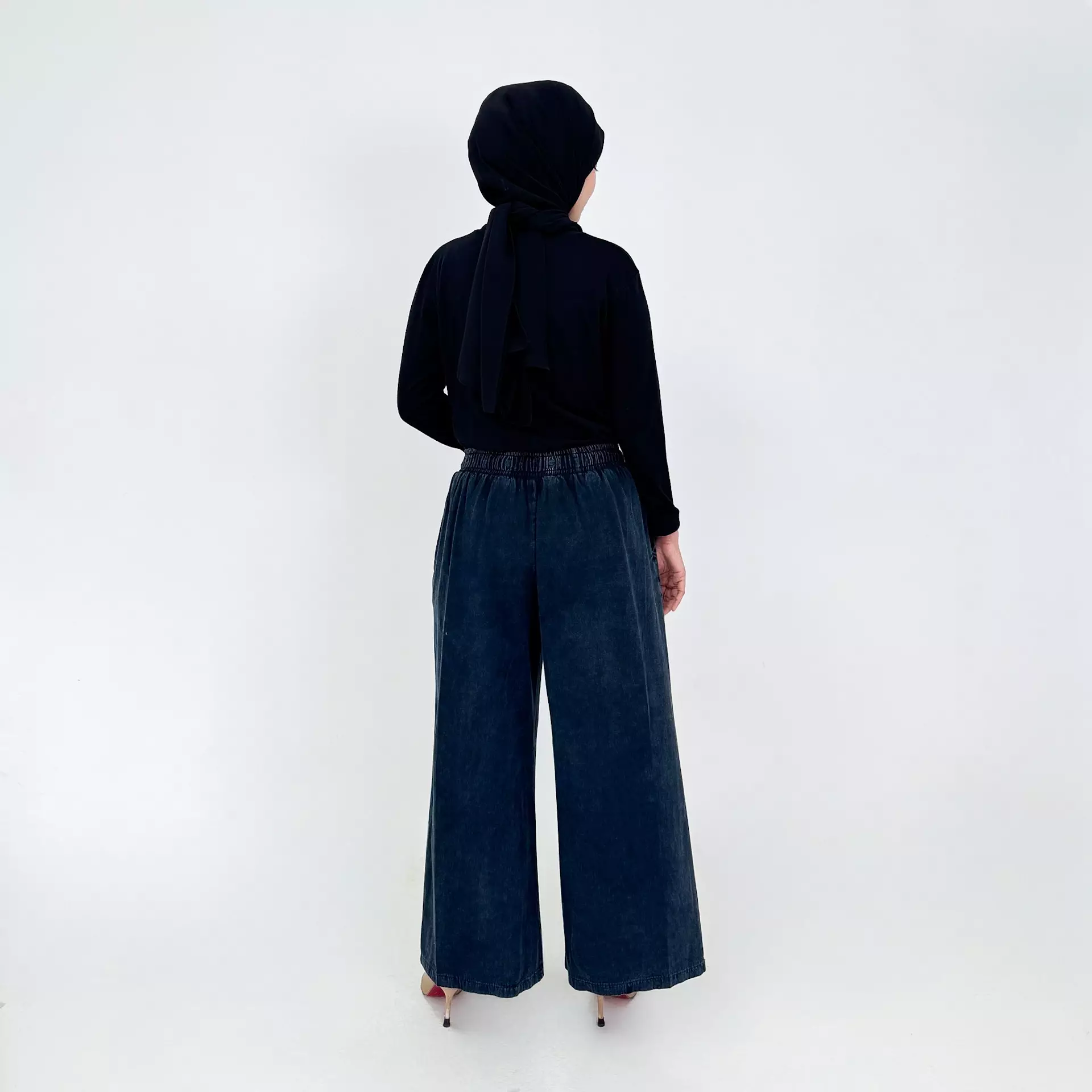 Celana Panjang Muslim Wanita AZMI WIDE LEG JEANS PANTS