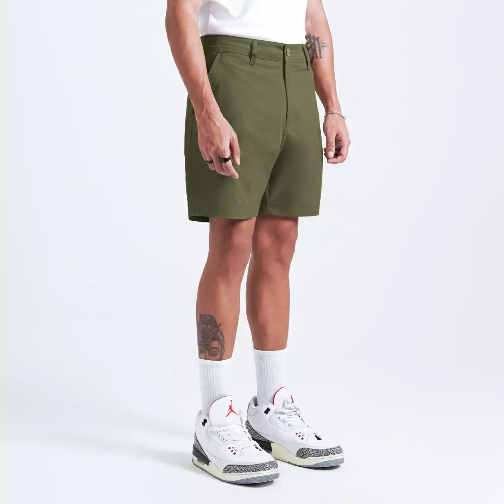 CELCIUS Celana Chinos Pendek L03000717C  Olive