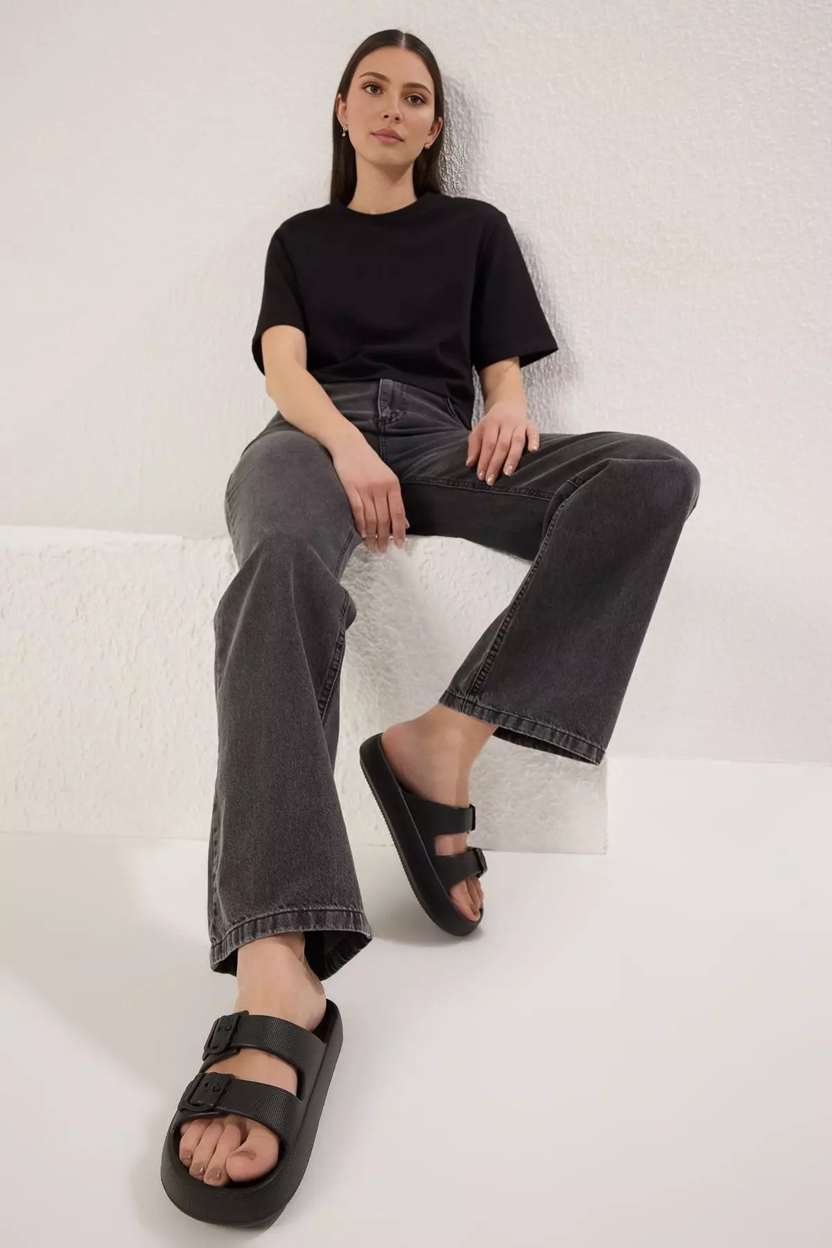 Black Double Banded Buckle Detailed Light Sole Unisex Slippers Takss25Te00019