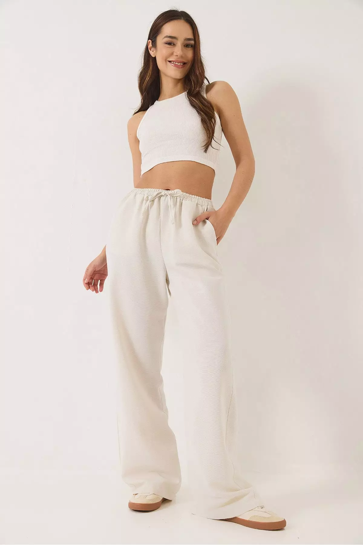 Women's Elastic Waist Pocket Detailed Palazzo Linen Trousers 80182 60271083 - Main Image