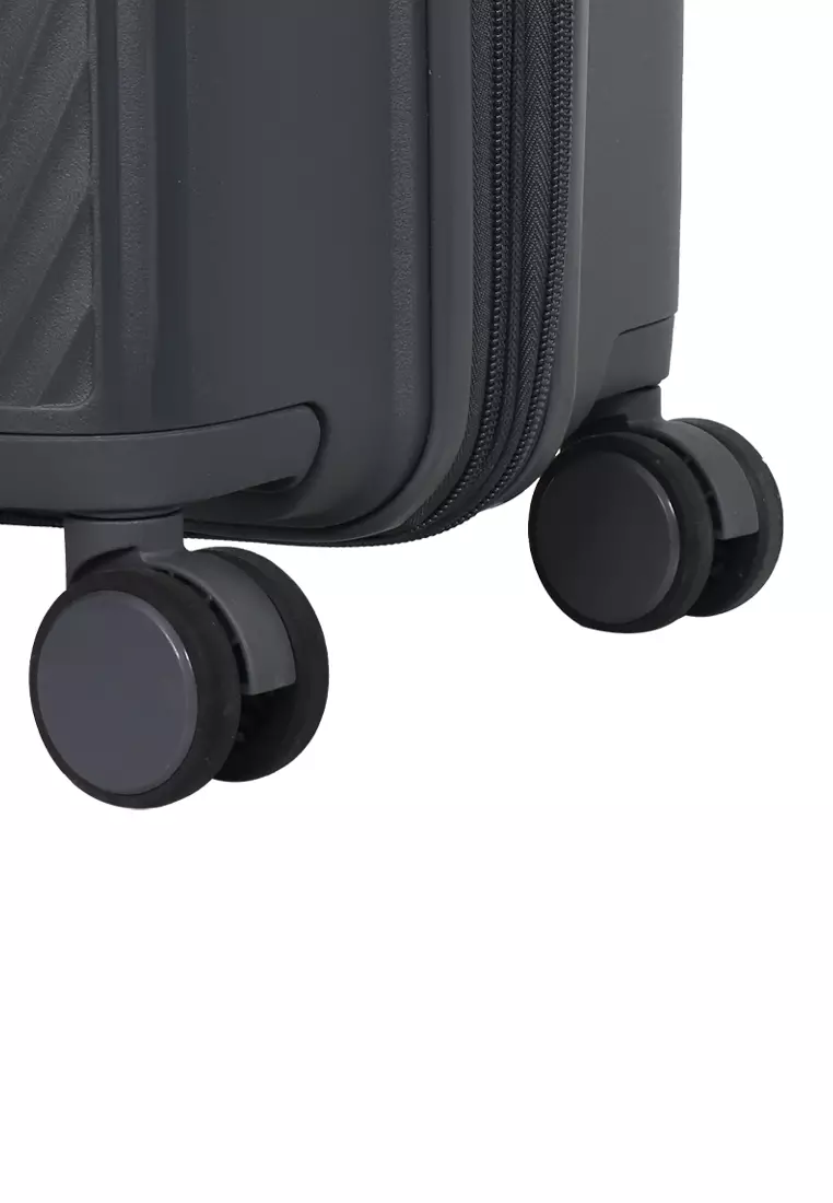 378 379 Hard Case Luggage- Set