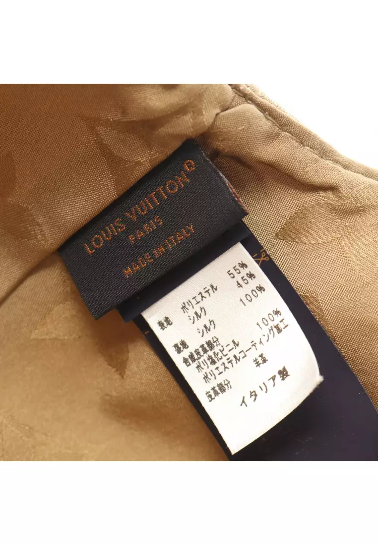 Pre-Loved Louis Vuitton cap My essential monogram cap silk PVC leather beige