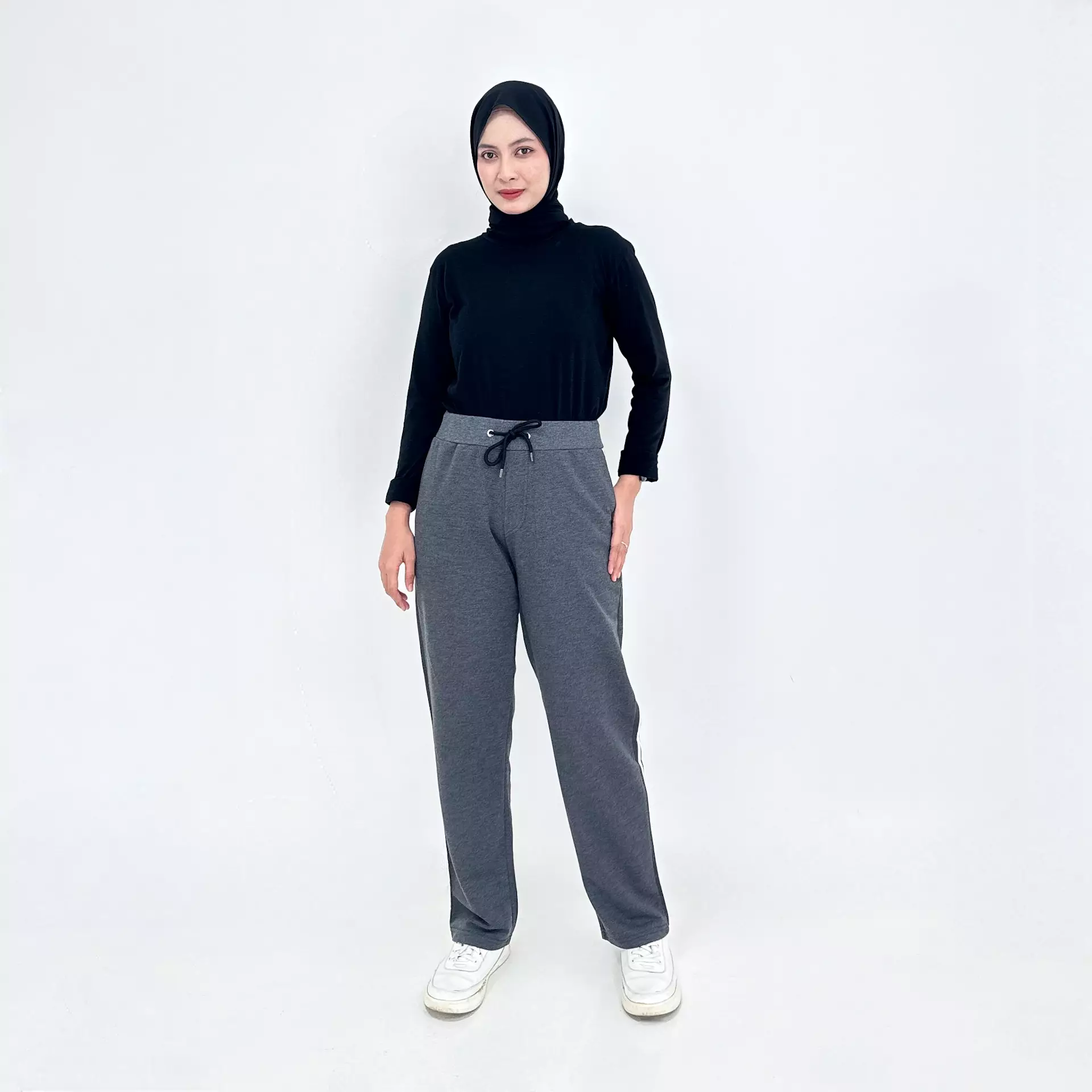 Joan Sweatpants [DARK GREY] Celana Training Olahraga Wanita Panjang 100 cm