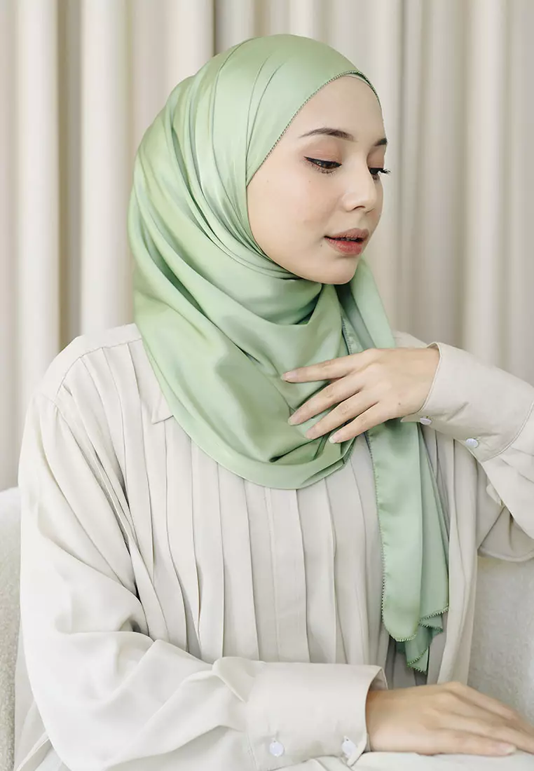 Medina Eyelash Shawl Green Mint