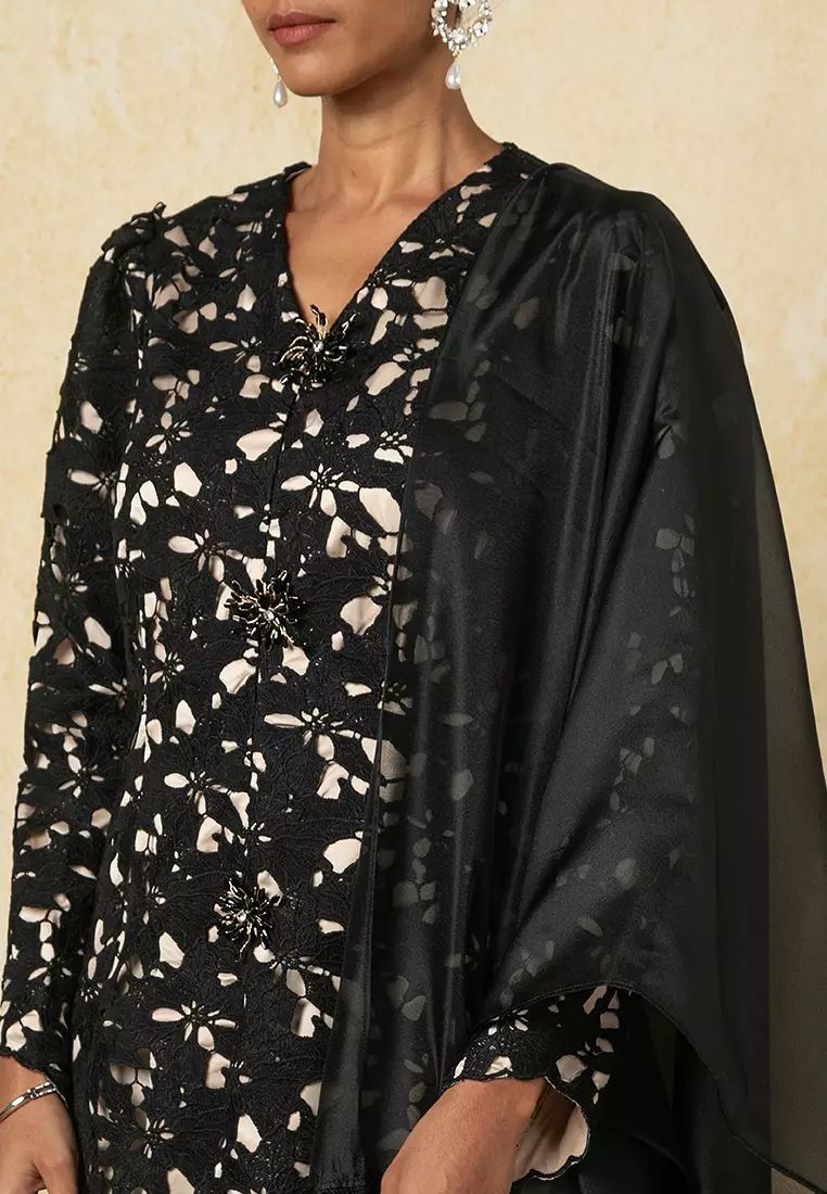 Anggun Kebaya Panjang With Selendang Set