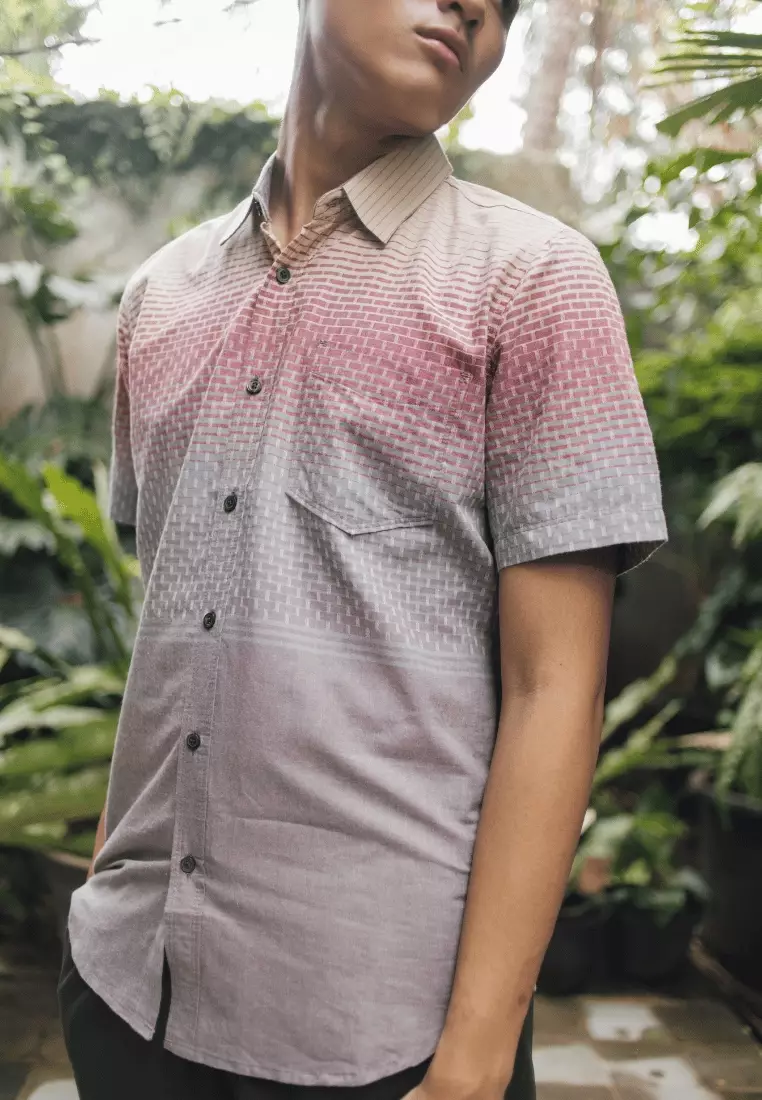 POLICE Kemeja Border Printing Merah Abu Regular Fit Pria