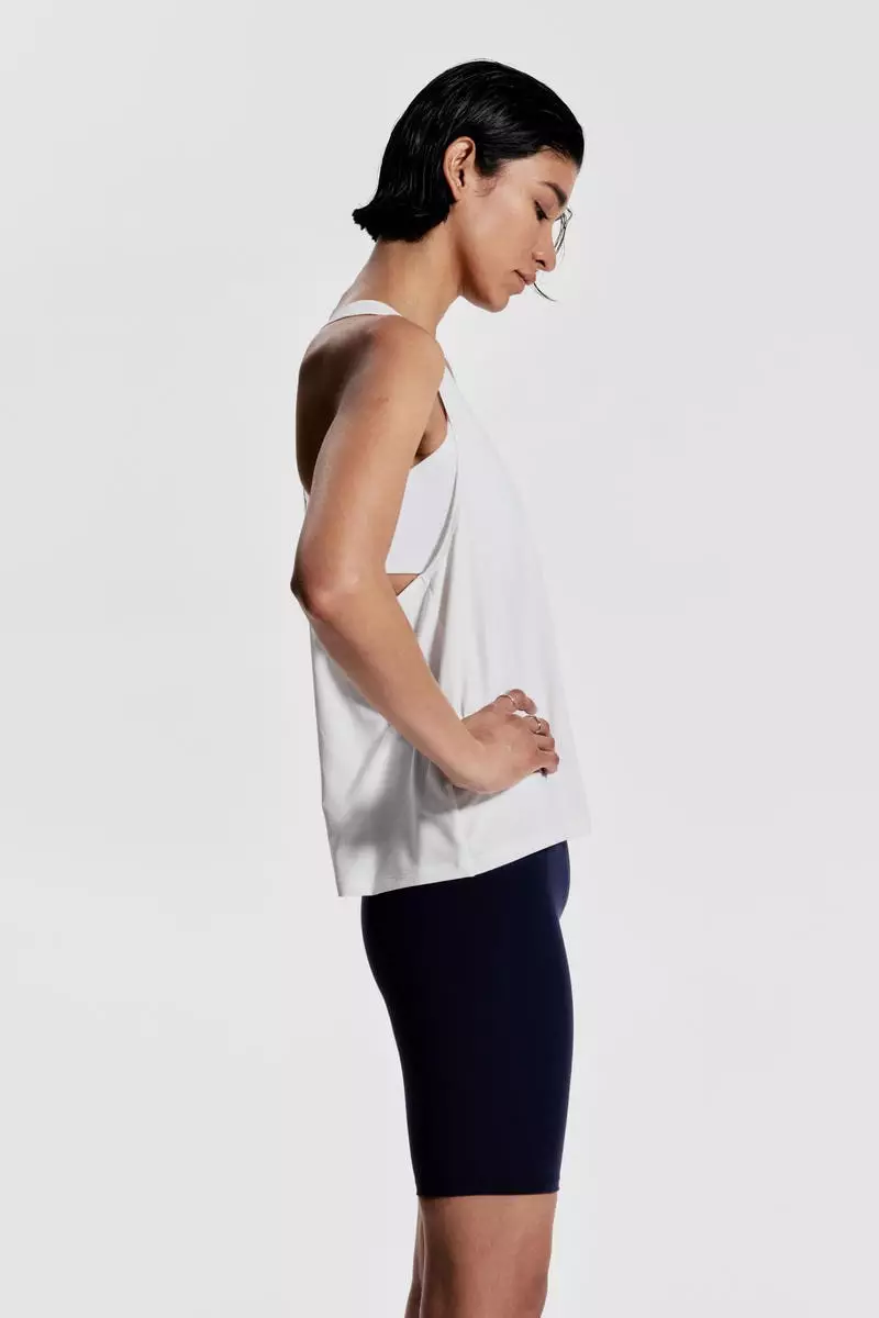Sports vest top with DryMove™