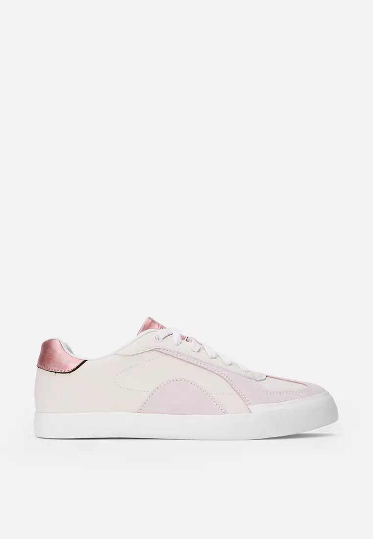 Ariane Women's Lifestyle Shoes