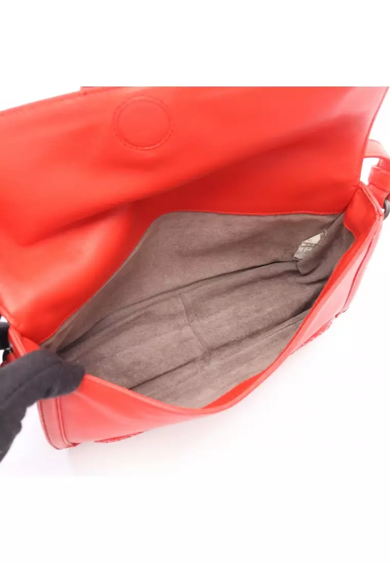 Pre-Loved BOTTEGA VENETA Rialto Intrecciato chain shoulder bag leather Red