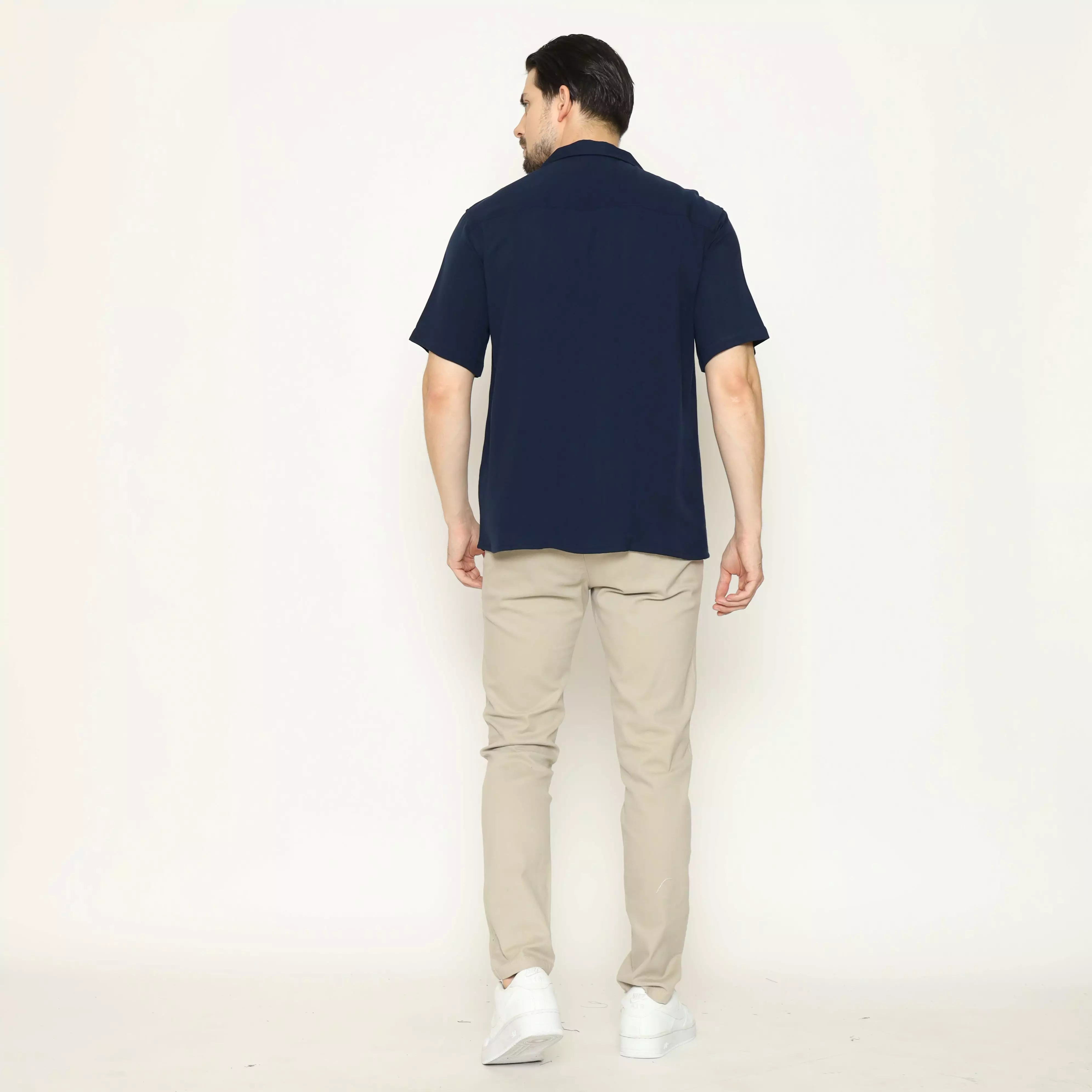 MAGINOT Kemeja Pria Basic Cuban Collar Rayon Pendek NAVY