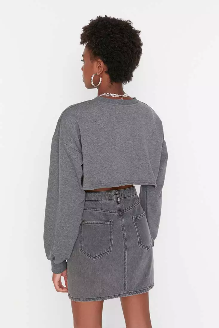 Asymmetrical Crop Sweatshirt