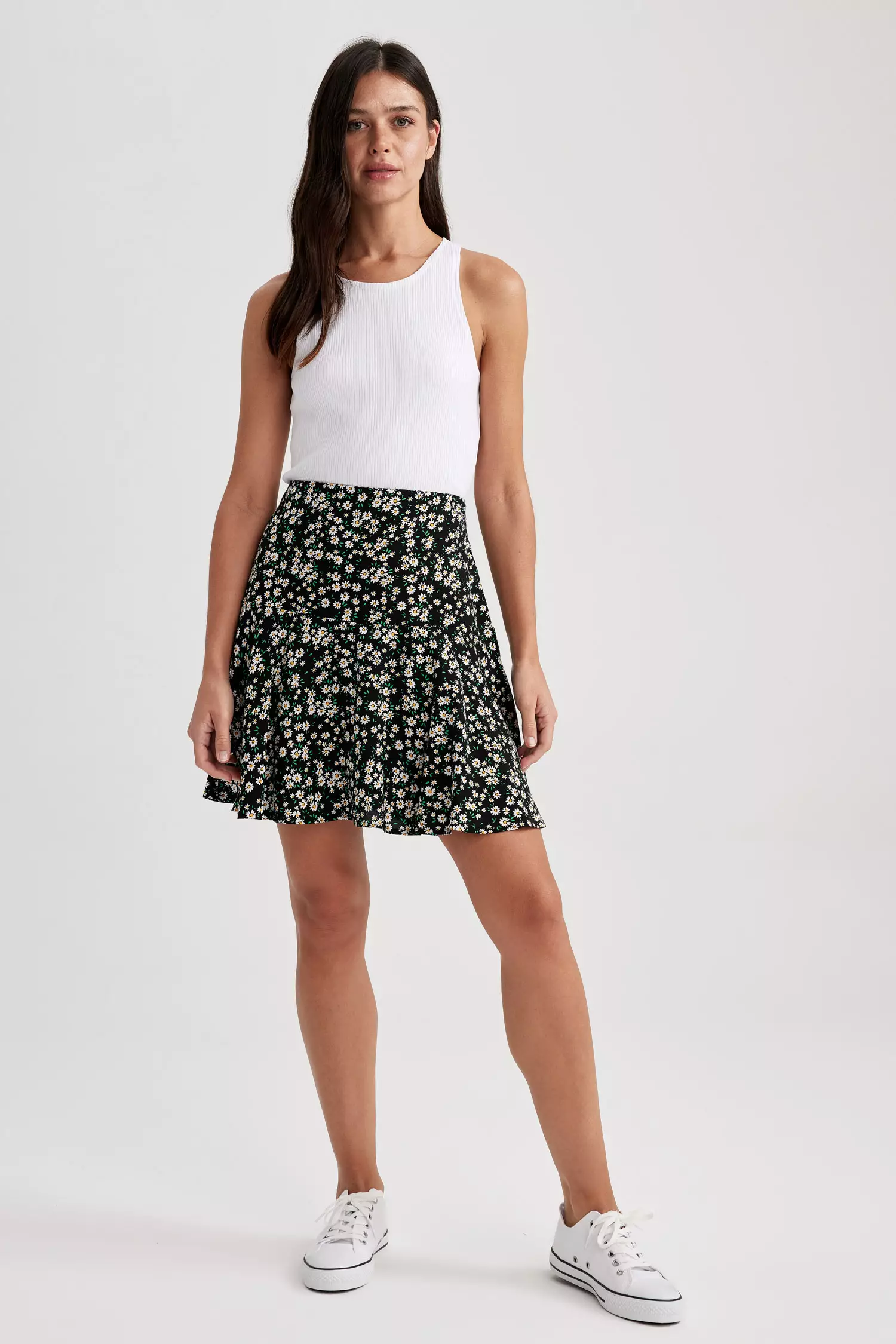 Short viscose skirt store