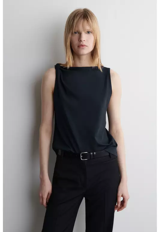 TWIST-DETAIL COTTON TOP