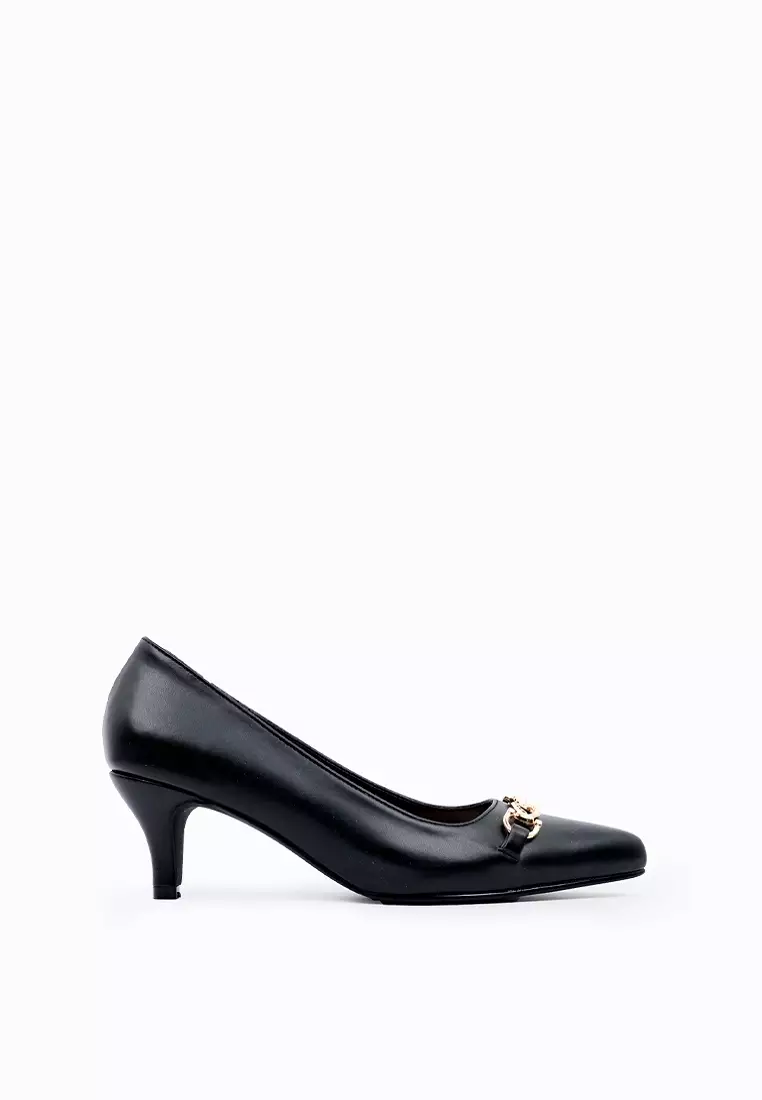 Discount on Zanea Shoes  shoes - SKU: Vilma (Pointed Toe Pumps)