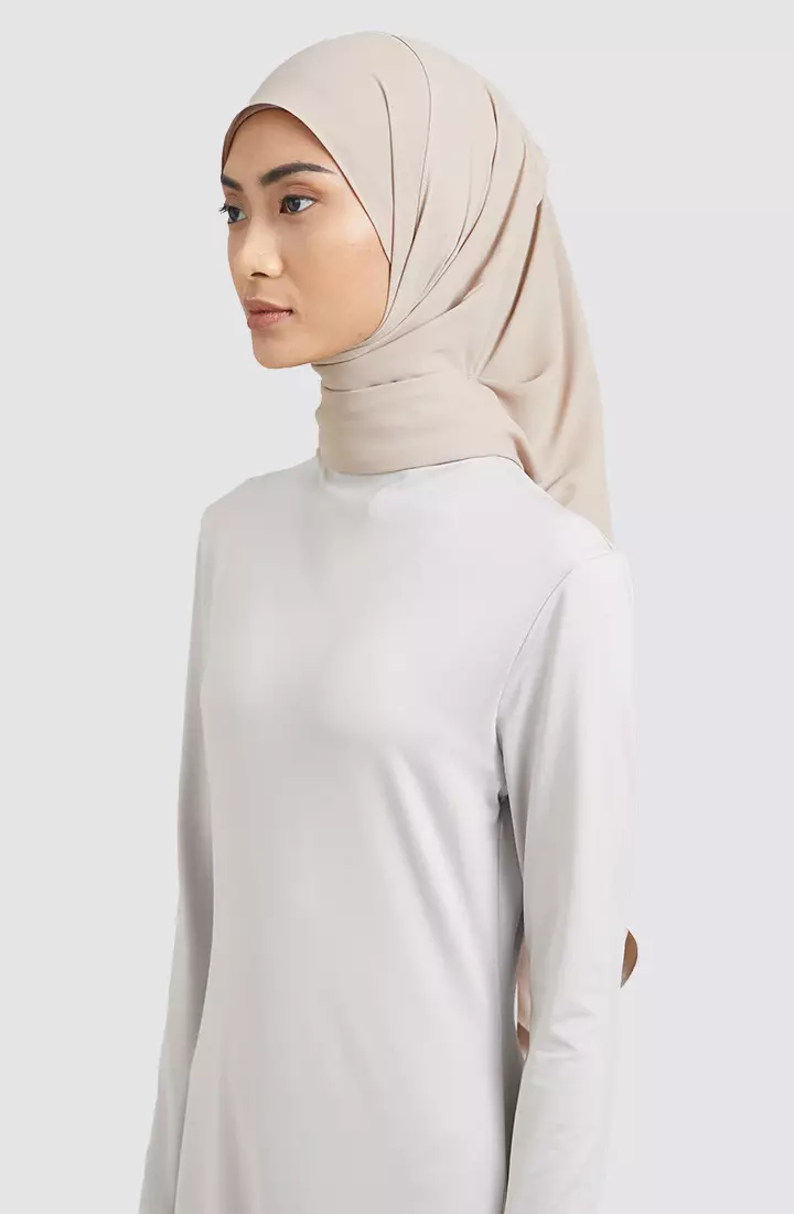 SHERA ORIKAMI – SLANTED DART SHAWL