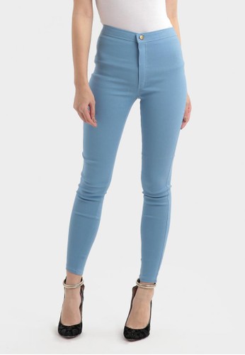 One Button Jegging in Light Blue