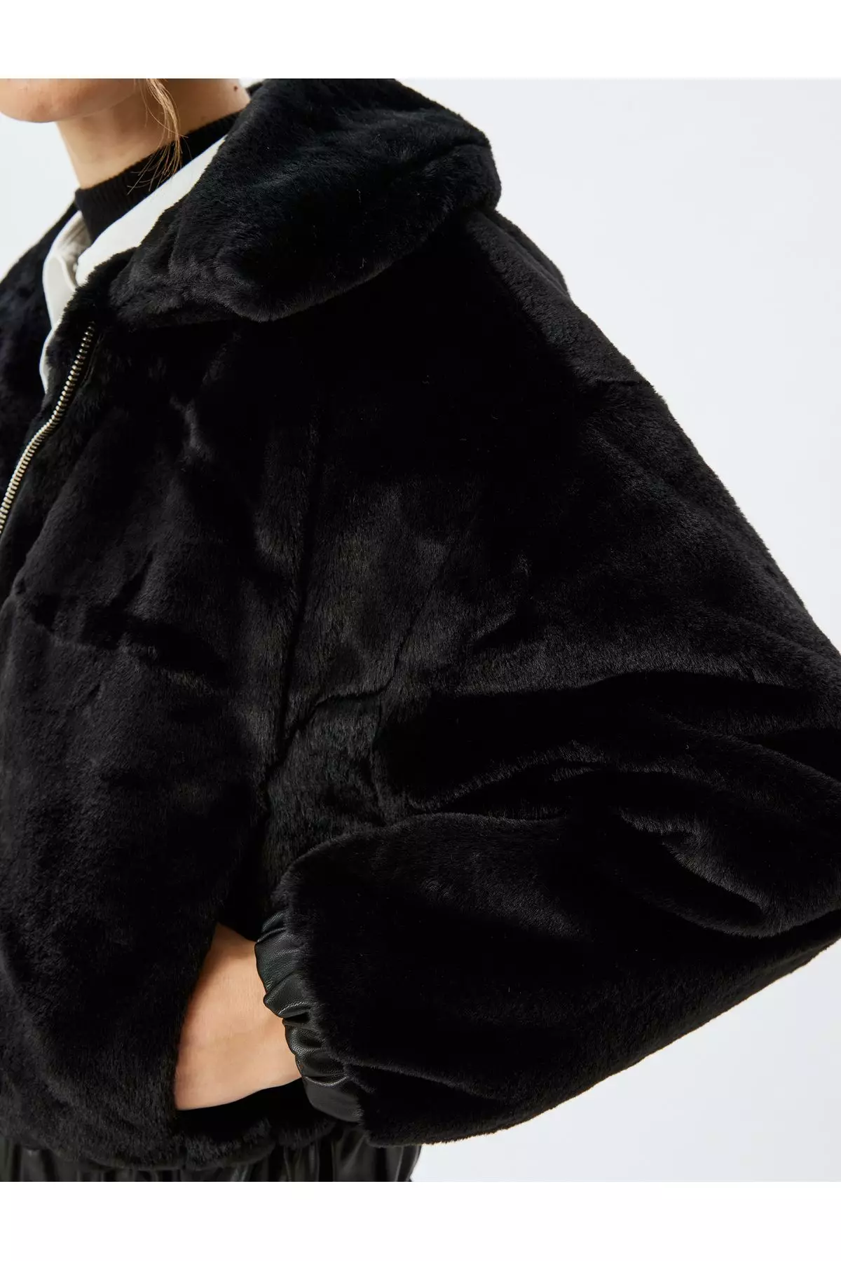 商品画像：MOUSSY | FAUX FUR STAND COLLAR ジャケット (ジャケット 4