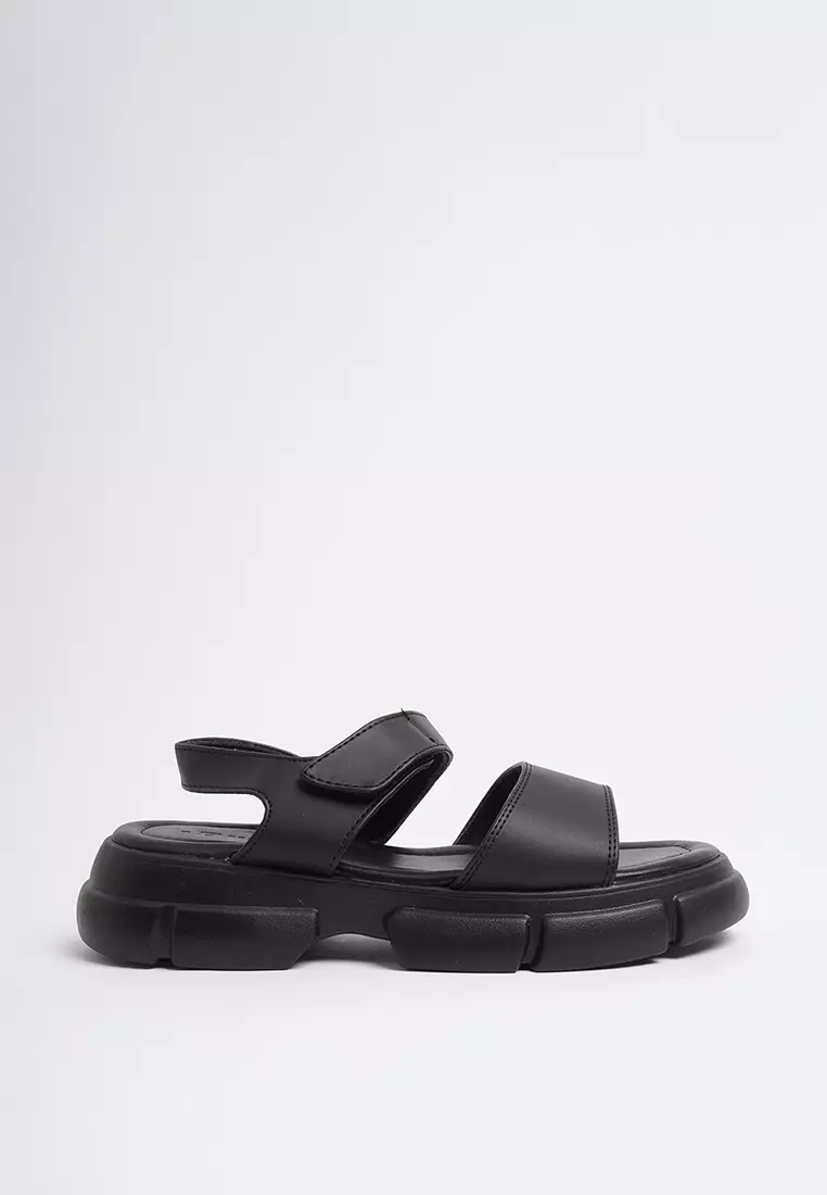 Discount on Penshoppe  shoes - SKU: Women's Chunky Sandals