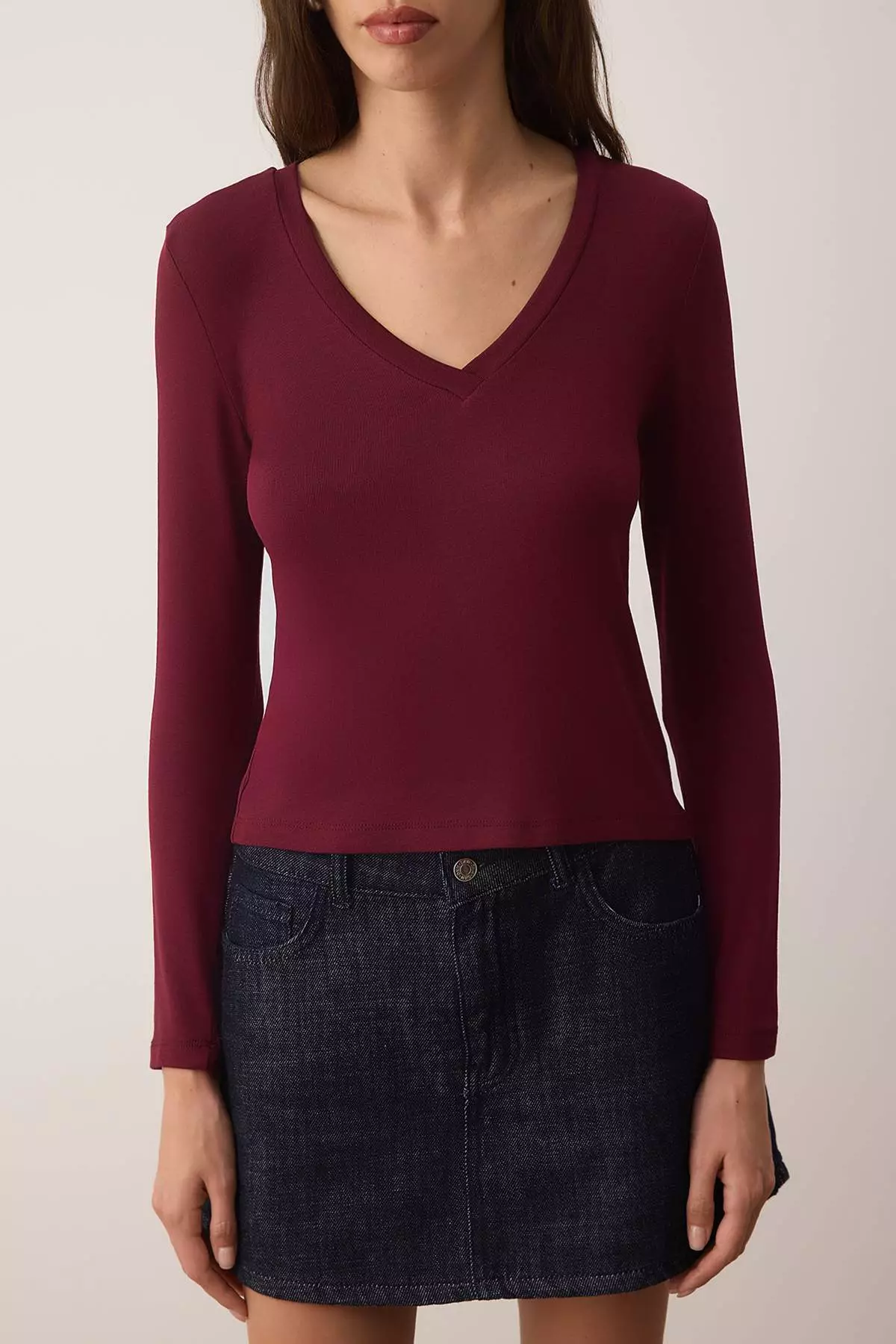 Burgundy Premium Soft Fabric V-Neck Fitted/Flexible Knitted Blouse Twoaw24Bz00050