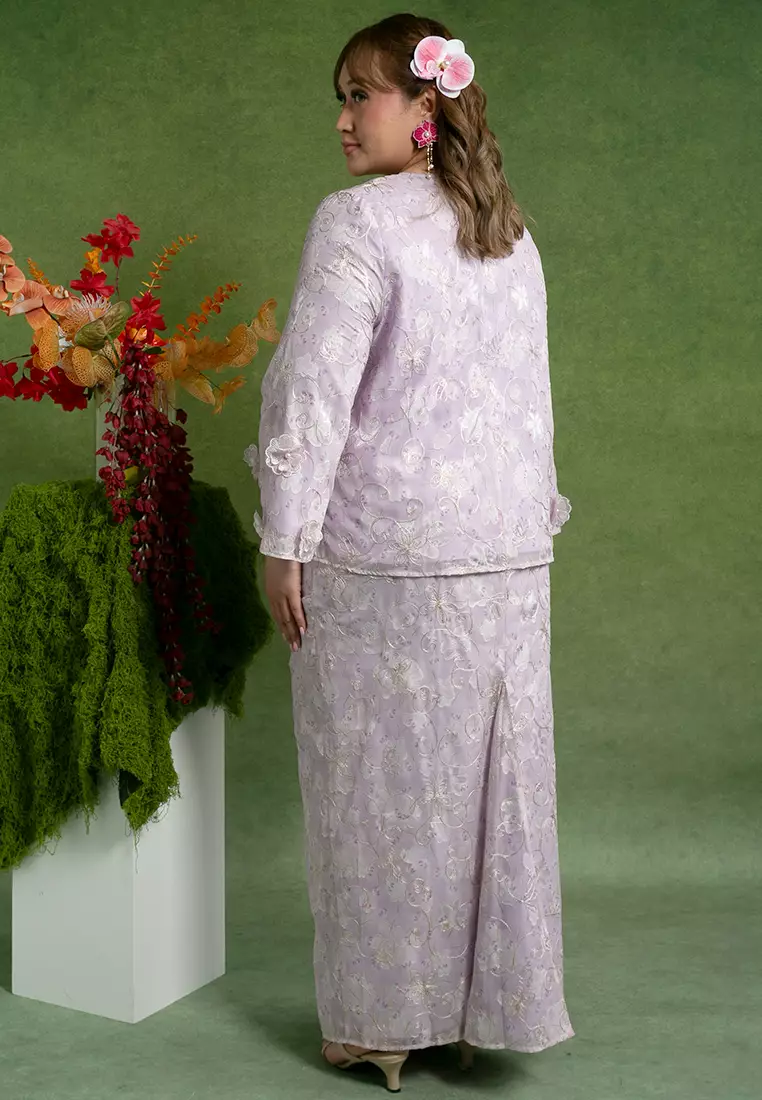 Luna Plus size Voluminous Modern Set