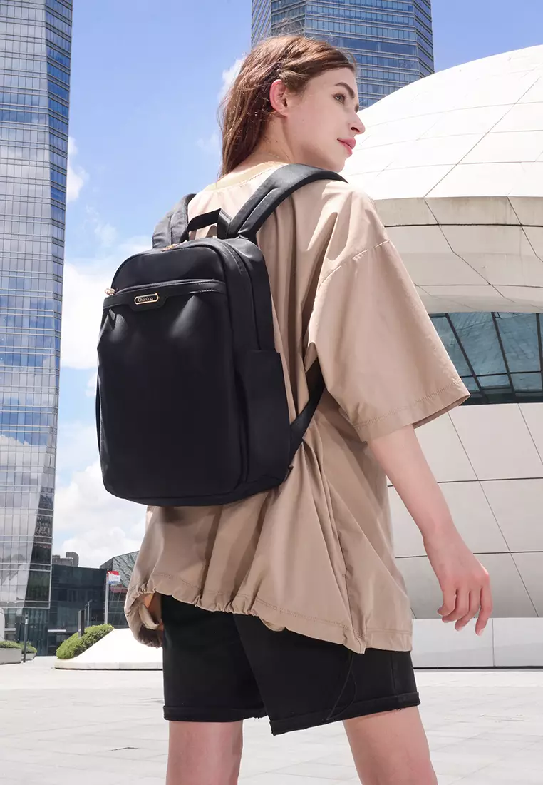 Solid Color 15.6'' Laptop Compartment Light Nylon Waterproof Knapsack Backpack For Women