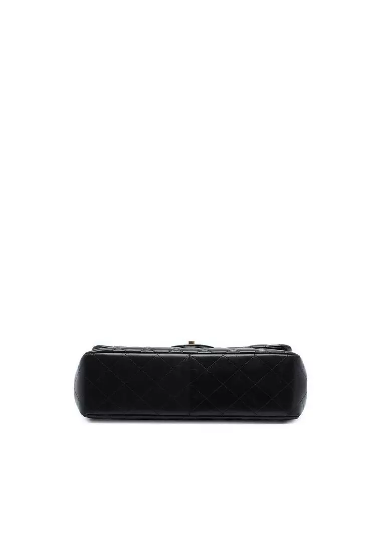 Pre-Loved Chanel Jumbo Classic Lambskin Double Flap