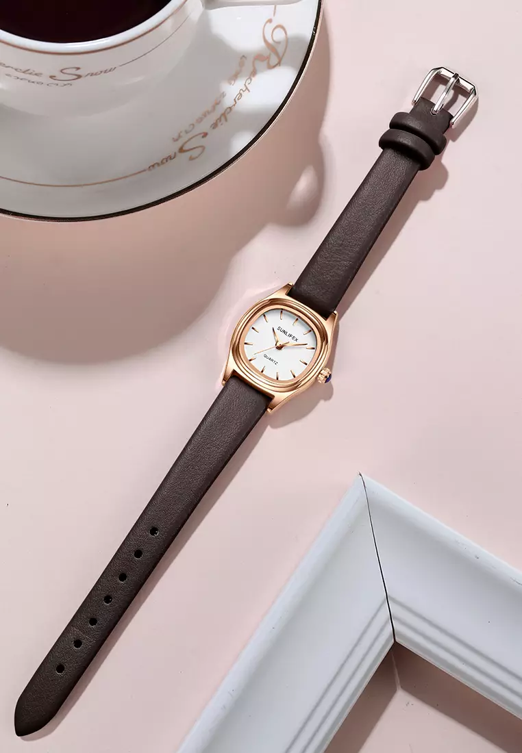 Jam Tangan Wantia Casual Fashion Dial Kotak Analog Quartz Strap  Leather Jam Tangan Cewek coffee